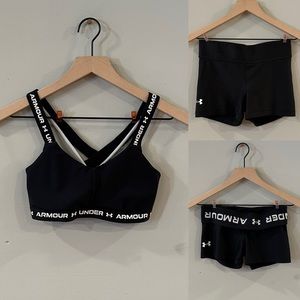 Under Armour active set of 2 - padded bra and booty shorts